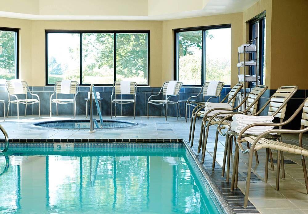 Courtyard By Marriott Ithaca Airport/University Exteriér fotografie