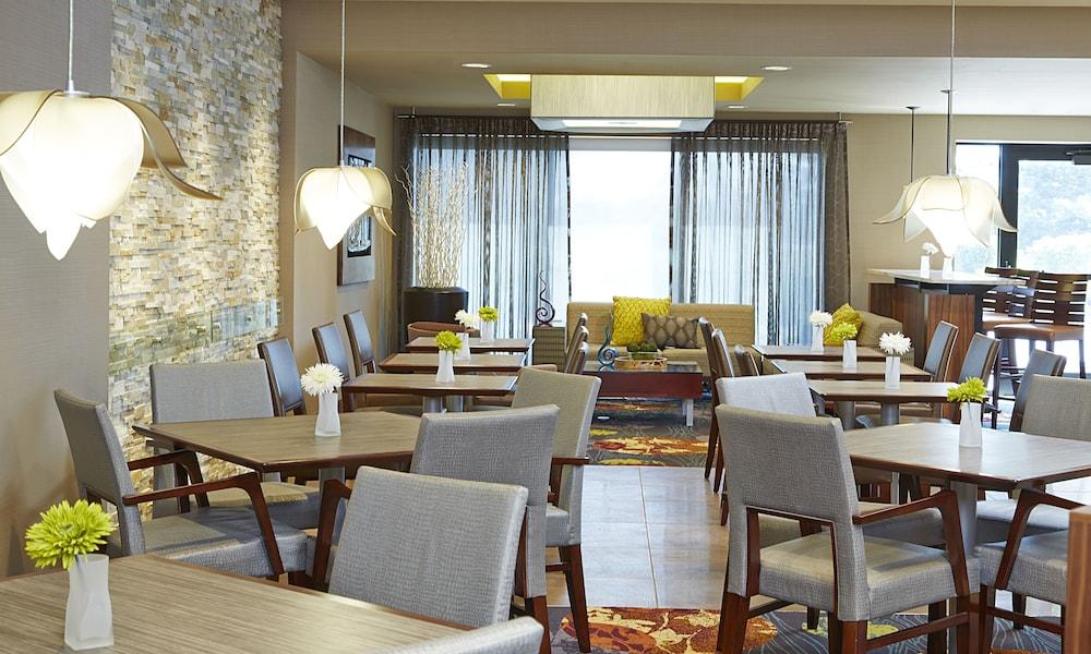 Courtyard By Marriott Ithaca Airport/University Exteriér fotografie