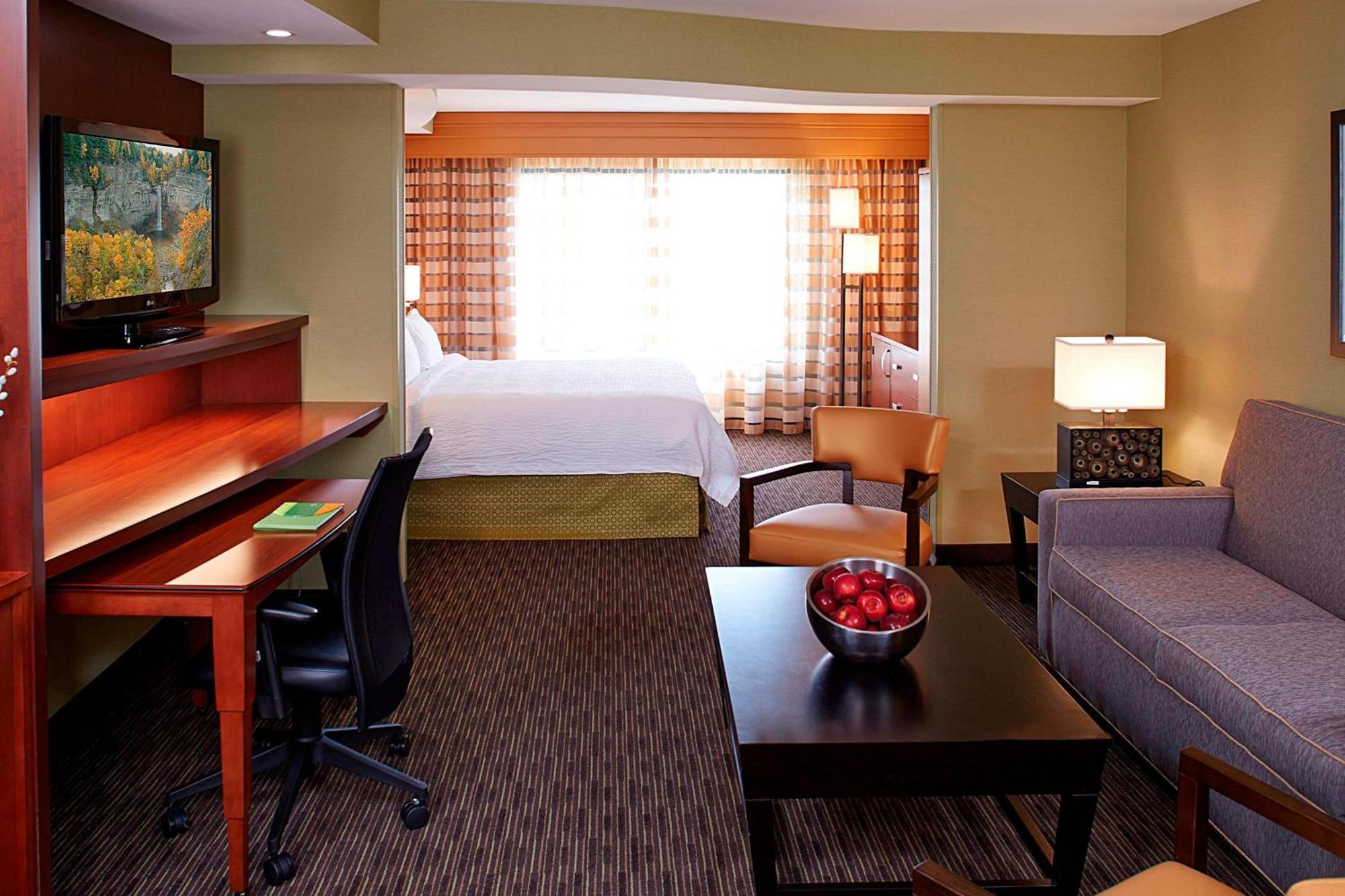 Courtyard By Marriott Ithaca Airport/University Exteriér fotografie