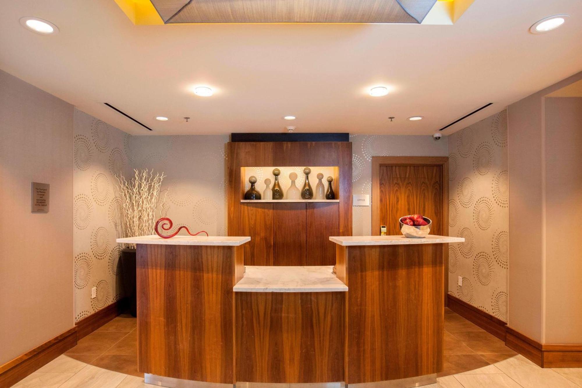 Courtyard By Marriott Ithaca Airport/University Exteriér fotografie