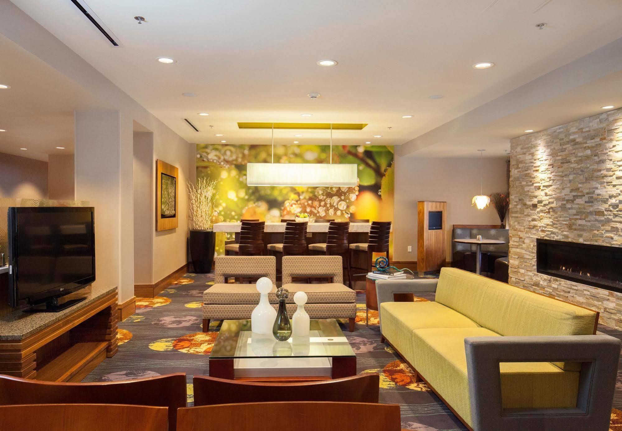 Courtyard By Marriott Ithaca Airport/University Exteriér fotografie