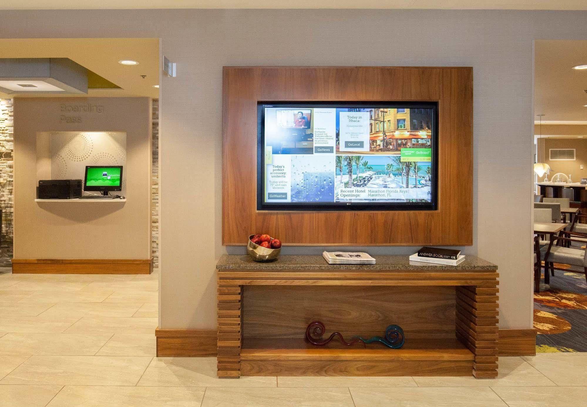 Courtyard By Marriott Ithaca Airport/University Exteriér fotografie