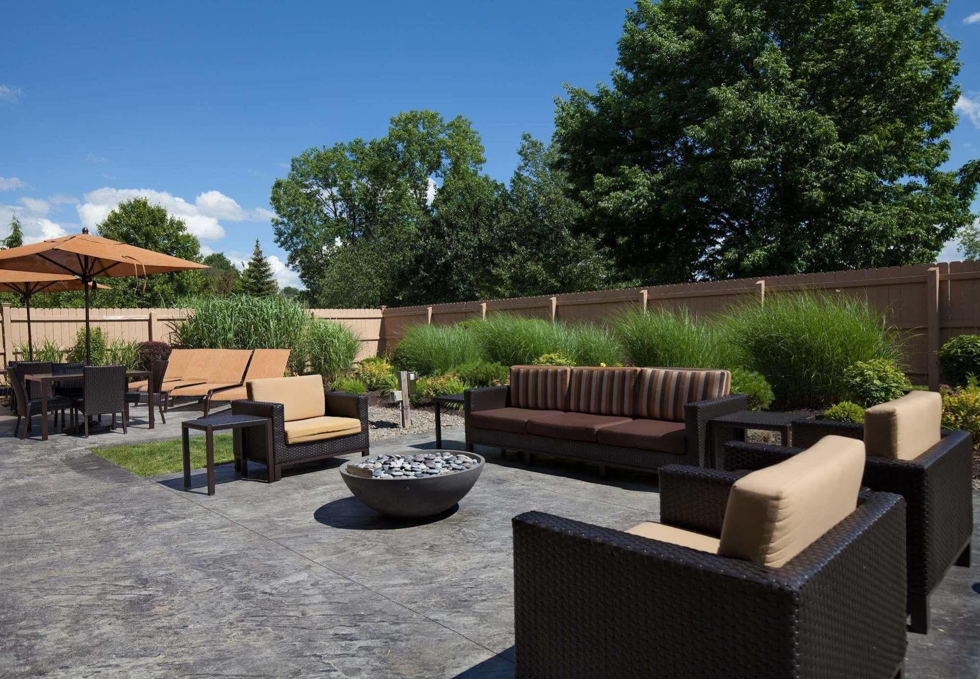 Courtyard By Marriott Ithaca Airport/University Exteriér fotografie