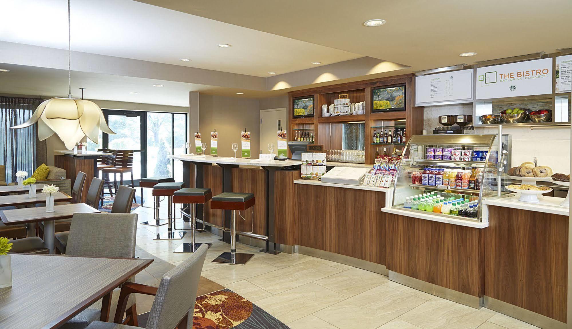 Courtyard By Marriott Ithaca Airport/University Exteriér fotografie